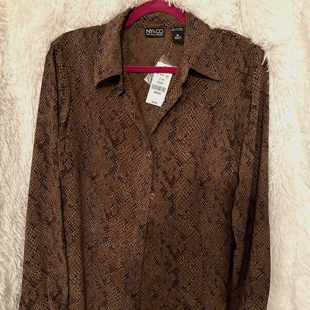 NY&CO Medium Sheer Chocloate Snake Print Blouse